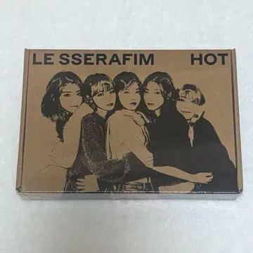 르세라핌 핫틴 케이스 미개봉 새상품
