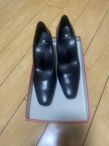 서세스 워크 22.5 펌프스 와코루