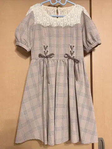 axes femme 핑크 체크 무늬 원피스
