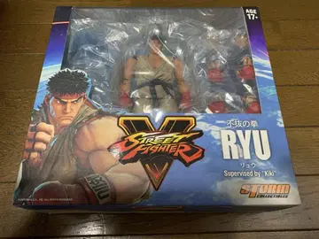 스톰 콜렉터블즈 스트리트 파이터 V 류 액션 피규어