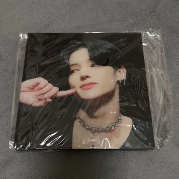 ATEEZ 우영 액자