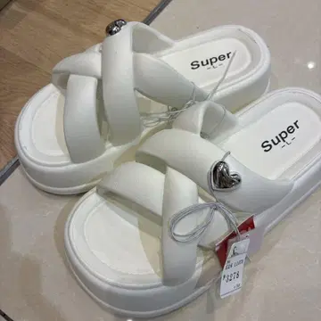 super 화이트 통굽 샌들
