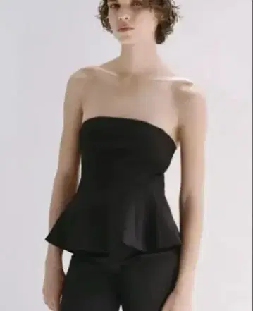 zara 스트랩 페플럼 상의 XL