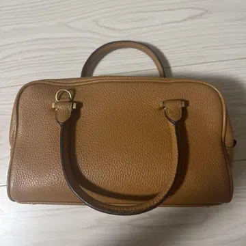 미라 오웬 핸드백
