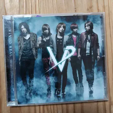 Vivid 앨범 REAL