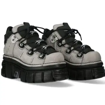 NEW ROCK 뉴락 볼륨 밑창 부츠 아오바군 착용 통굽