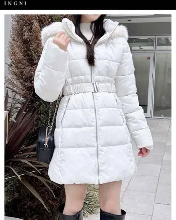 INGNI 퍼 후드 부착 허리 벨트 에코 다운 화이트 코트