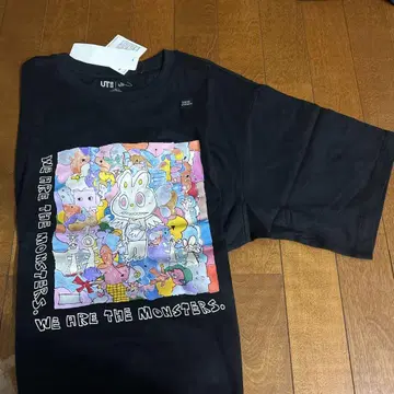 UNIQLO POP MART UT 러브브 블랙 [ 사이즈 XXL ]