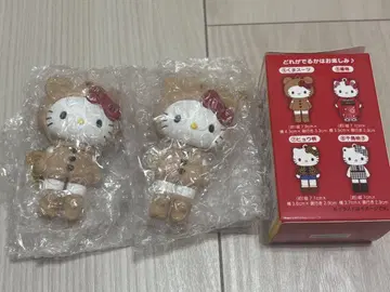 헬로키티전 시크릿 마스코트 참 곰 수트