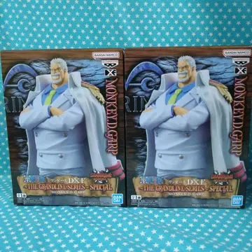 원피스 MONKEY.D.GARP 2종 세트