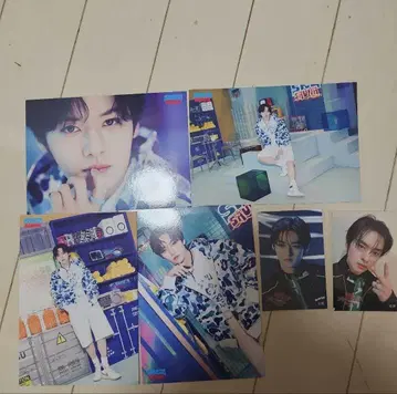 스키즈 straykids 리노 팝업 스토어 랜덤 포토카드 복권 스티커