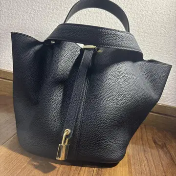 큐브 백 천연 가죽