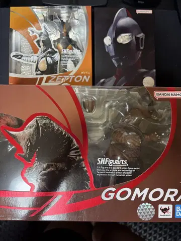 S.H.Figuarts(진골조제법) 울트라맨 고모라 제튼
