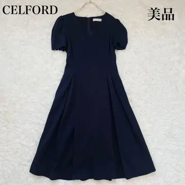 새상품급 셀포드 볼륨 소매 A라인 컷 원피스 플레어 반팔 네이비
