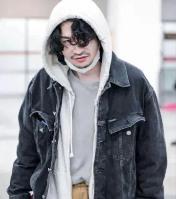 ANCELLM LAYERED ZIP-UP 츠네타 다이키
