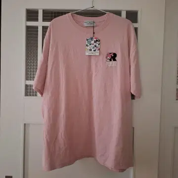 로데오 크라운 & 마이멜로디 산리오 캐릭터즈 박스 T셔츠