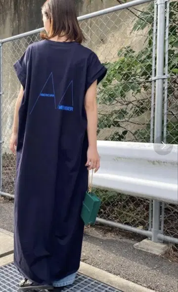 아메리카나 네이비 롱 티셔츠 원피스