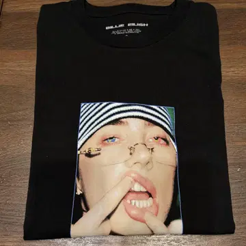 완판템 Billie Eilish 셔츠 Face Photo S/S Tee