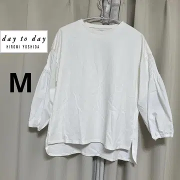 day to day 소매 핀턱 사용 이소재 풀오버