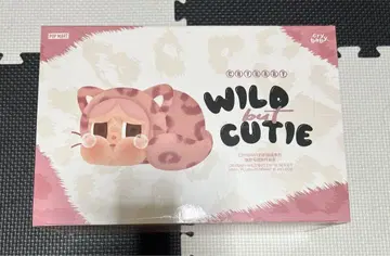 POPMART CRY BABY WILD BUT CUTIE 미개봉 새상품