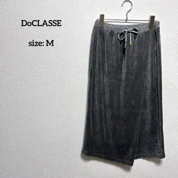 새상품급 두클라쎄 벨로아 랩 스타일 스커트 M 그레이 허리밴딩 무지
