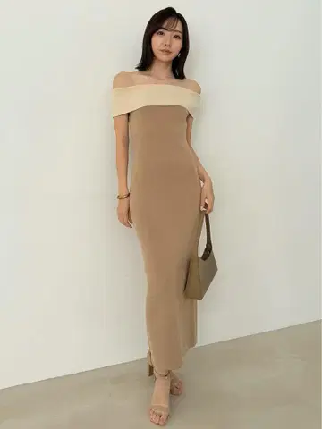 anuans 아뉴앙스 문넥 니트 원피스