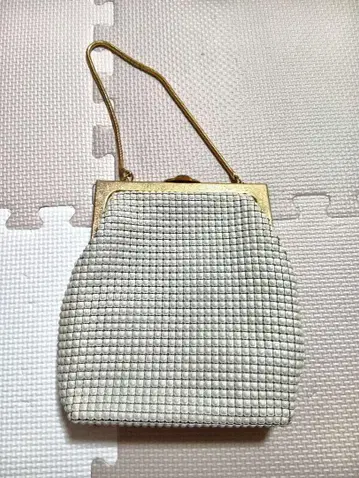 클러치백 핸드백 골드 금장 장식 빈티지 일점 한정