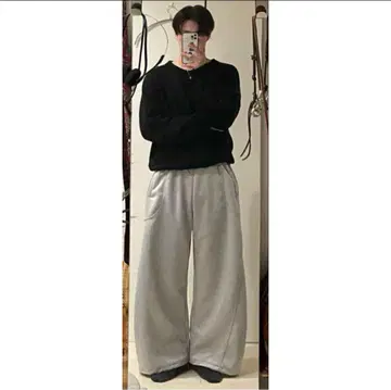 변형 와이드 맨투맨 팬츠 실루엣 좋은 그레이 스웨트 팬츠