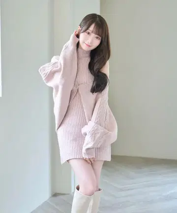 Rose Muse 글리터 니트 원피스 핑크 S 사이즈 미개봉 새상품