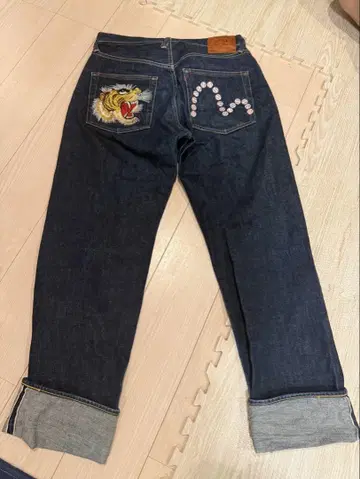 레어템 에비수 EVISU 데님 한신 타이거즈 한정품 자수