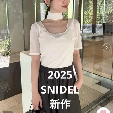 새상품 SNIDEL 스나이델 상의 T셔츠 플로키 튤 컷 풀오버
