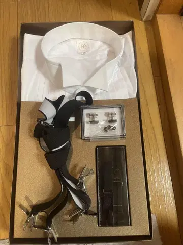 결혼식 신랑 잡화 세트 츠카다 글로벌 홀딩스 3L