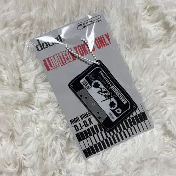 DOBERMANINFINITY D.X 카세트 테이프 키링 도베르