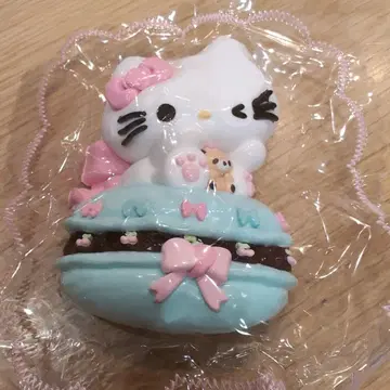 스퀴즈 키티 마카롱