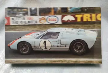 FUJIMI 1/24 Ford GT40