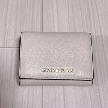 MICHEAL KORS 삼단 접이식 지갑 아이보리 화이트