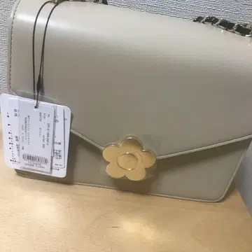 마리콴트 체인 백 베이지