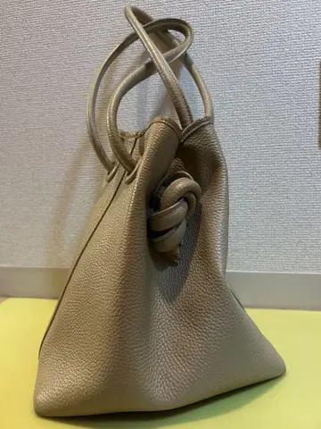 VASIC BOND 바지크 본드 핸드백 가죽 복조리