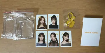 [ 새상품 전원 세트 ] LE SSERAFIM x 맘스터치 증명사진 키링