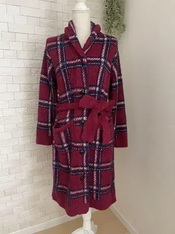 젤라또피케 파우더 체크 가운