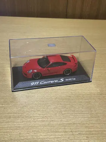 Porsche 911 Carrera S Aerokit Cup 1/43
