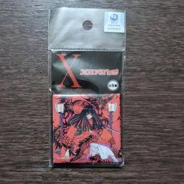 CLAMP X 에 스퀘어 캔뱃지 키슈란