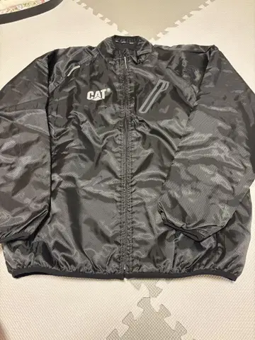 CAT 점퍼 블랙 LL