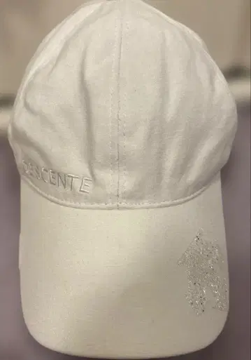 DESCENTE 화이트 캡 글리터 엠블럼