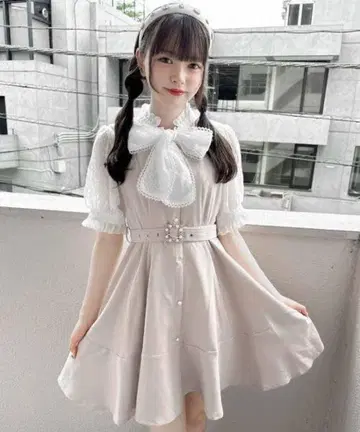 ROJITA 벨트 포함 페플럼 플레어 반팔 원피스