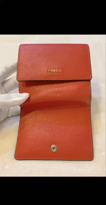 FURLA 훌라 2단 지갑 새상품급 레드 빨간색