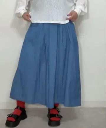 [ 새상품 ] 오카다 유리 온라인 한정 상품 데님 랩 와이드 팬츠 블루