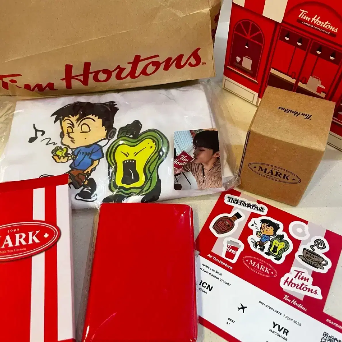 NCT マークTim Hortons ドーナツ トレカ Tシャツ グラス セット unununun on X: 
