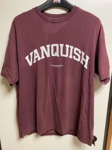 VANQUISH 뱅퀴시 T셔츠 크로노스 리프트