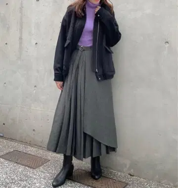 미사용 택 포함 알아바일 레이어드 플리츠 플레어 스커트 그레이 2